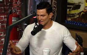 Steve Weatherford decided to criticize the Eagles