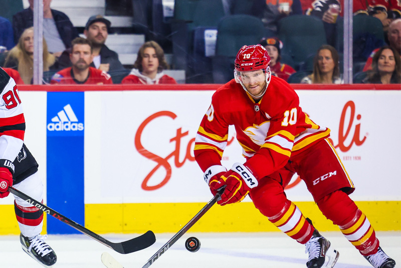 Calgary Flames vs New York Islanders 11/7/2022 Free NHL Picks and Predictions