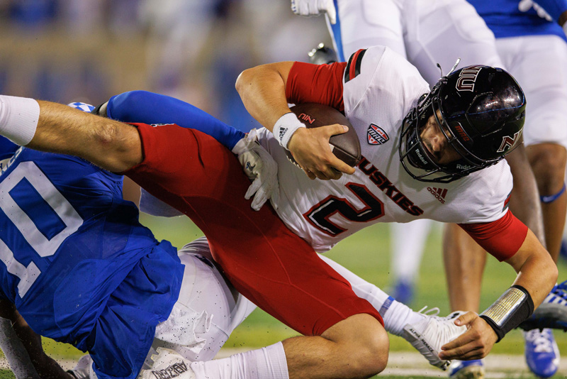 Northern Illinois Huskies vs Western Michigan Broncos NCAAF 11/9/2022 Free Picks Predictions