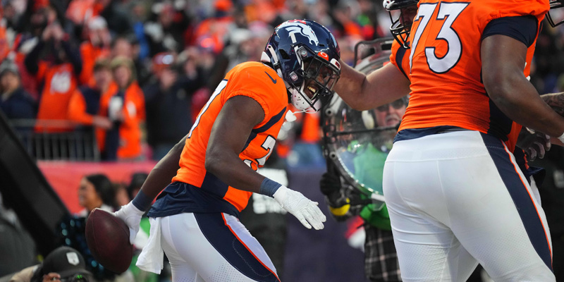 Denver Broncos vs Los Angeles Rams 12/25/2022 Best Picks, Predictions and Previews