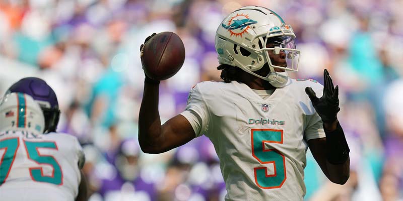 Miami Dolphins vs New England Patriots 1/1/2023 Picks, Tips and Predictions