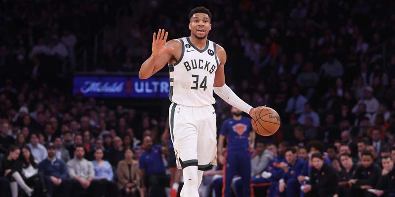 Milwaukee Bucks vs Atlanta Hawks 1/11/2023 Expert Picks and Betting Tips