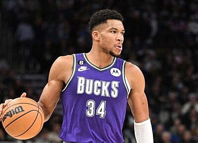 Milwaukee Bucks vs New York Knicks 1/9/2023 Free Picks, Tips and Predictions