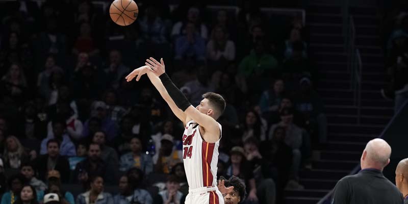 Miami Heat vs Philadelphia 76ers 2/27/2023 Odds, Picks and Game Analysis