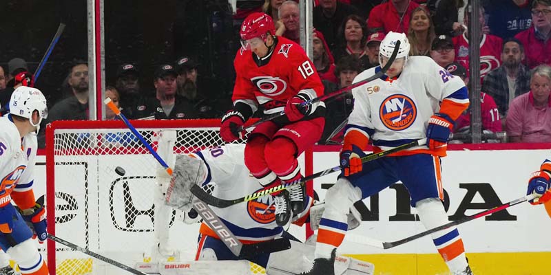 New York Islanders vs Carolina Hurricanes 4-19-2023